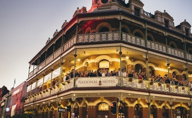 fremantle's historic national hotel illuminated at night