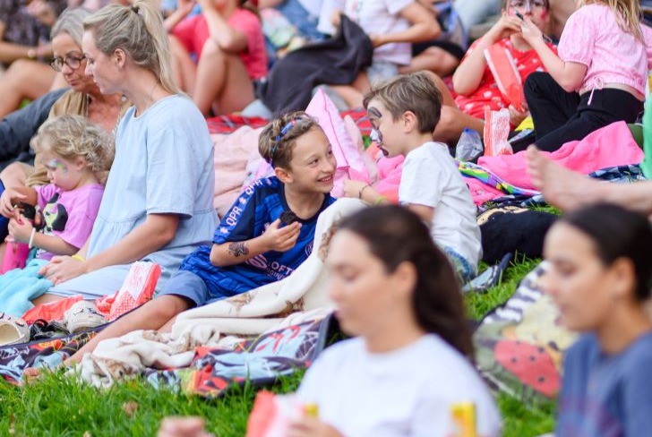 Christmas movies in the Koort