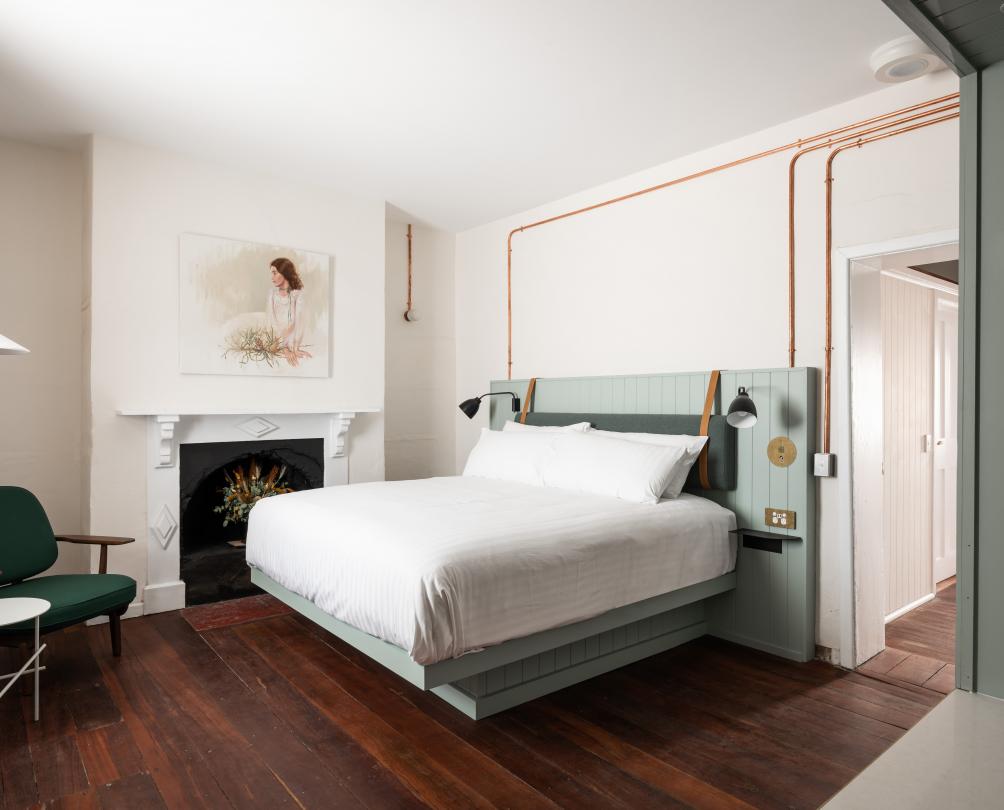 Warders Hotel, Downtown Interior of hotel room with queen size bed