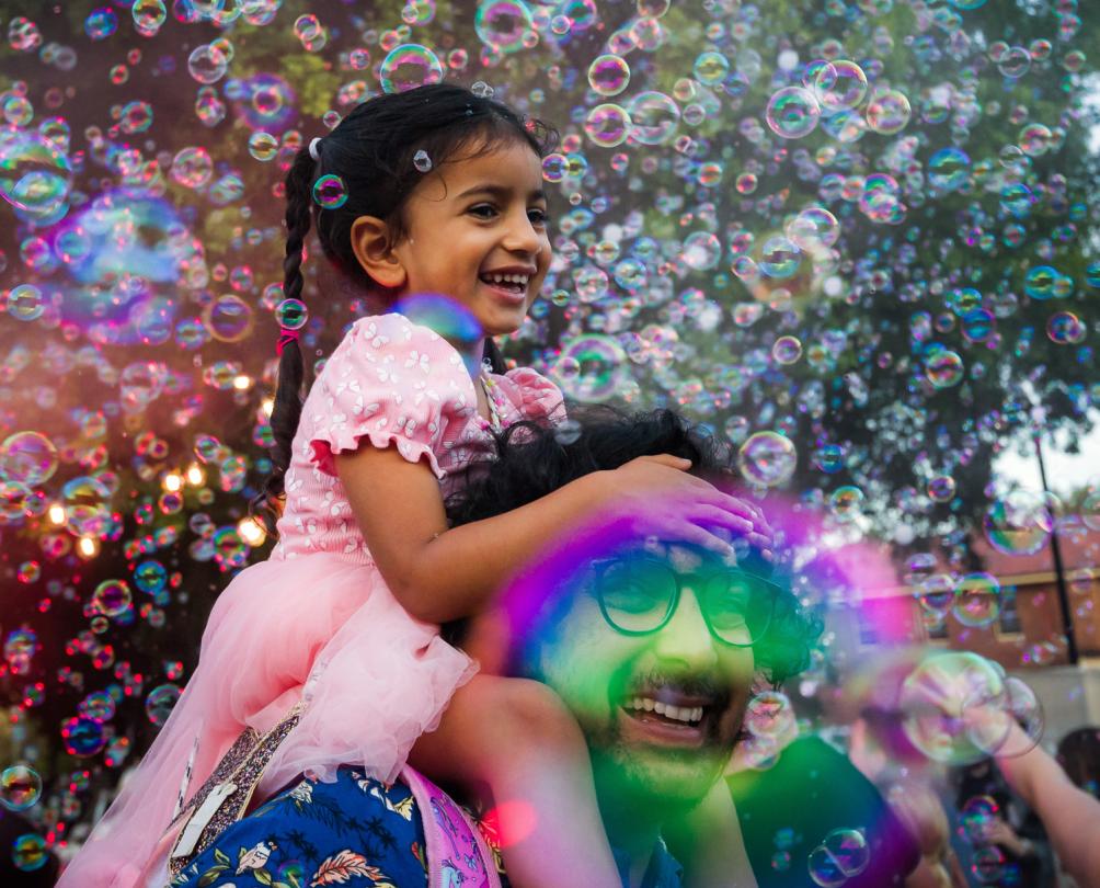 Crowds enjoy the 2024 Fremantle International Street Arts Festival.